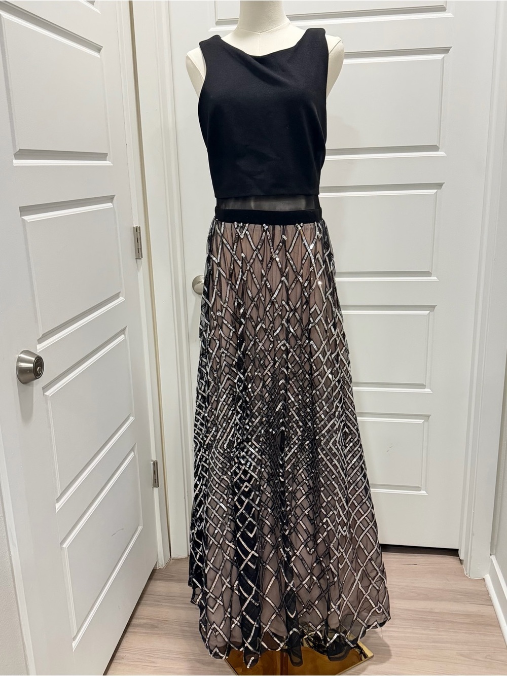 TLC Say Yes to the Prom Elegant Black and Silver Women's Maxi Dress